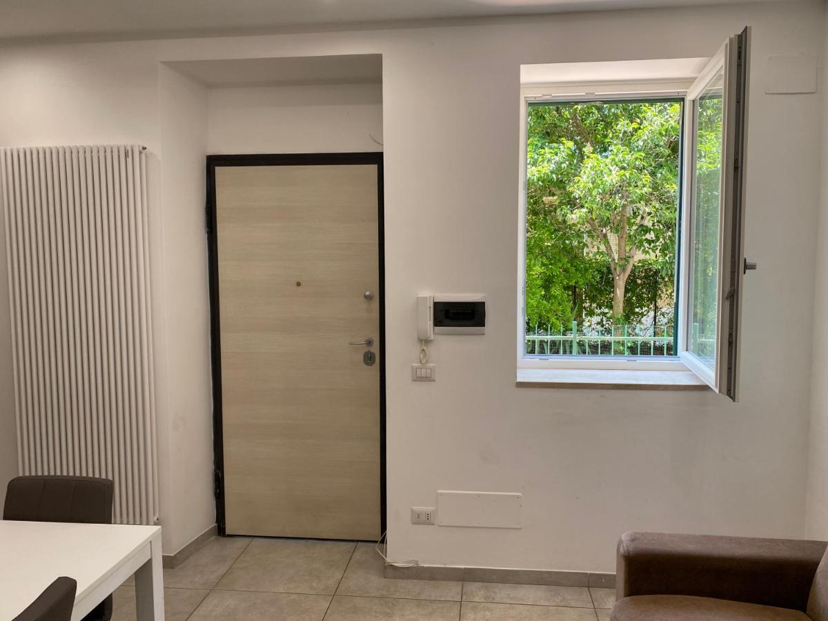 Appartamento Moderno A 15 Minuti Dal Centro Di Roma Kültér fotó